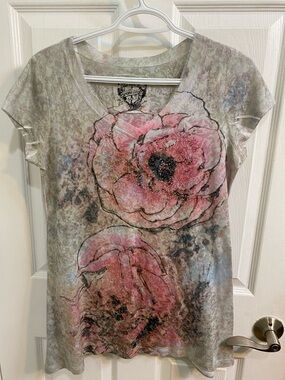 Point Zero Y2K Rhinestone Floral Women’s V Neck Tee Shirt Size Large Spring